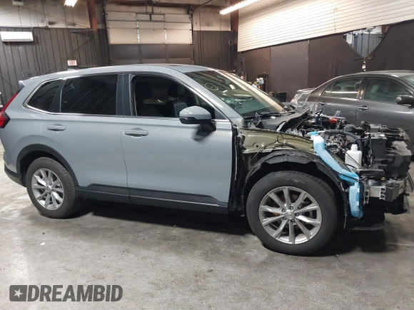 2025 Honda CR-V EX-L with VIN 5J6RS4H78SL004688, listed as a IAAI auction lot 41253158 with 5,018 mi miles and . Bid and sale history available at DreamBid. Image 13.