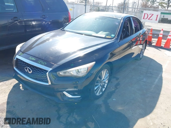 2018 Infiniti Q50 Luxe with VIN JN1EV7AP6JM592321, listed as a IAAI auction lot 41566556 with 109,545 mi miles and . Bid and sale history available at DreamBid. Image 2.