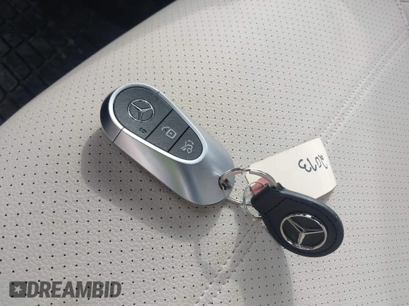 2024 Mercedes-Benz C 300 with VIN W1KAF4HB6RR223965, listed as a IAAI auction lot 41630201 with 4,282 mi miles and . Bid and sale history available at DreamBid. Image 11.