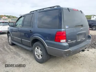 2006 Ford Expedition Special Service with VIN 1FMFU15586LA62094, listed as a IAAI auction lot 41940862 with 243,066 mi miles. Bid and sale history available at carsss.com. Image 3.