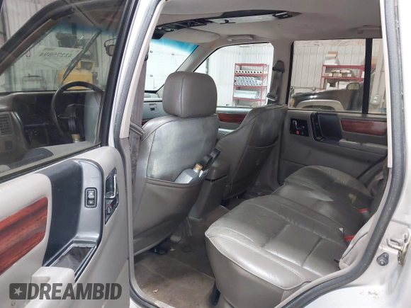 1994 Jeep Grand Cherokee Limited with VIN 1J4GZ78Y8RC165923, listed as a IAAI auction lot 42275894 with 247,977 mi miles and . Bid and sale history available at DreamBid. Image 8.