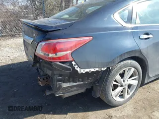 2013 Nissan Altima SV with VIN 1N4AL3AP0DN489975, listed as a IAAI auction lot 41797596 with 171,151 mi miles and . Bid and sale history available at carsss.com. Image 13.