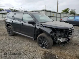 2025 Honda Pilot Black Edition with VIN 5FNYG1H92SB036901, listed as a Copart auction lot 75697454 with 5,994 mi miles and Salvage Title. Bid and sale history available at carsss.com. Image 4.