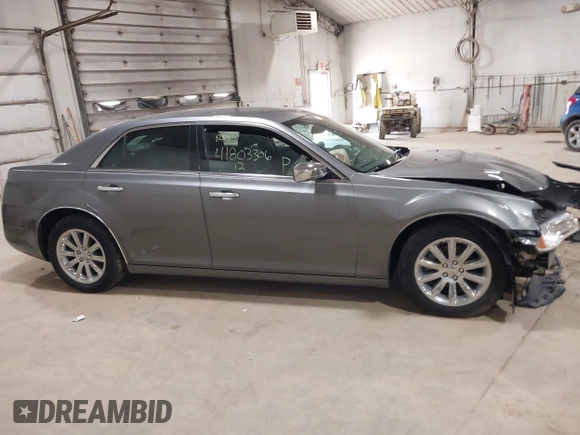 2012 Chrysler 300 Limited with VIN 2C3CCACG3CH173700, listed as a IAAI auction lot 41803306 with 90,924 mi miles. Bid and sale history available at carsss.com. Image 14.