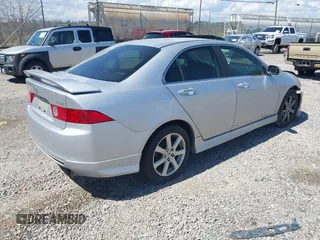 2004 Acura TSX with VIN JH4CL96884C000305, listed as a IAAI auction lot 41968691 with 1 mi miles. Bid and sale history available at carsss.com. Image 4.