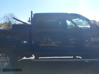 2018 Ram 2500 Tradesman with VIN 3C6UR5CJ4JG275190, listed as a IAAI auction lot 40623047 with 85,121 mi miles. Bid and sale history available at carsss.com. Image 13.
