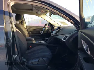 2017 GMC Terrain SLE z VIN 2GKFLNE37H6328170, wystawiony jako IAAI lot #41406941 z przebiegiem 88 832 mil mil oraz . Historia ofert i sprzedaży dostępna na DreamBid. Obrazek 5.