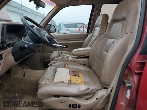 1994 Ford Explorer Eddie Bauer with VIN 1FMDU34X3RUE46837, listed as a Copart auction lot 55399795 with 204,462 mi miles and Salvage title. Bid and sale history available at DreamBid. Image 7.