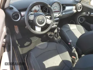 2007 MINI Hardtop S with VIN WMWMF73567TL90141, listed as a Copart auction lot 50103625 with 88,702 mi miles and Non Repairable. Bid and sale history available at DreamBid. Image 8.