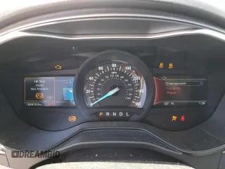 2020 Ford Fusion SE z VIN 3FA6P0HDXLR235383, wystawiony jako Copart lot #56752235 z przebiegiem 92 919 mil mil oraz Szkoda całkowita • Salvage title. Historia ofert i sprzedaży dostępna na DreamBid. Obrazek 9.