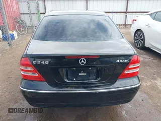 2004 Mercedes-Benz C 240 with VIN WDBRF81J64F448093, listed as a IAAI auction lot 42598912 with 146,603 mi miles and . Bid and sale history available at DreamBid. Image 16.
