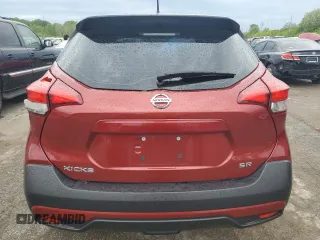 2019 Nissan Kicks SR with VIN 3N1CP5CU3KL483772, listed as a Copart auction lot 52044244 with 70,140 mi miles and Clean Title. Bid and sale history available at DreamBid. Image 6.