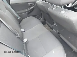2005 Subaru Impreza Sedan (Natl) RS with VIN JF1GD67595H521949, listed as a IAAI auction lot 42114646 with 209,177 mi miles. Bid and sale history available at carsss.com. Image 8.