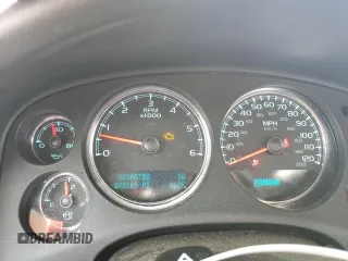2013 Chevrolet Suburban LS z VIN 1GNSCHE00DR221307, wystawiony jako Copart lot #54684925 z przebiegiem 203 169 mil mil oraz Szkoda całkowita • Salvage title. Historia ofert i sprzedaży dostępna na DreamBid. Obrazek 9.
