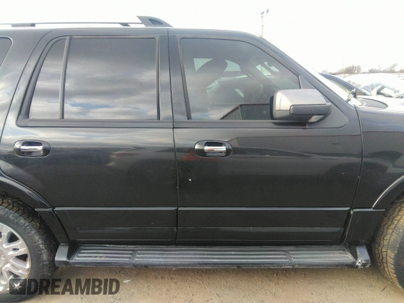 2011 Ford Expedition Limited with VIN 1FMJU1K55BEF12362, listed as a IAAI auction lot 41513405 with 152,574 mi miles. Bid and sale history available at carsss.com. Image 13.