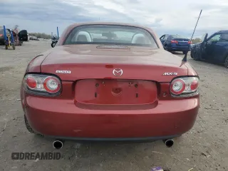 2008 Mazda MX-5 Miata Grand Touring z VIN JM1NC26F780147545, wystawiony jako Copart lot #51526915 z przebiegiem 85 178 mil mil oraz Szkoda całkowita • Salvage title. Historia ofert i sprzedaży dostępna na DreamBid. Obrazek 6.