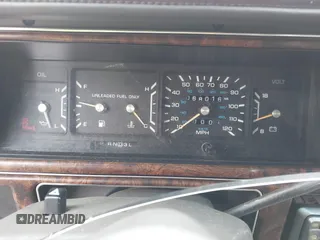 1992 Chrysler New Yorker z VIN 1C3XV66L3ND861794, wystawiony jako IAAI lot #41844564 z przebiegiem 68 016 mil mil oraz . Historia ofert i sprzedaży dostępna na DreamBid. Obrazek 7.