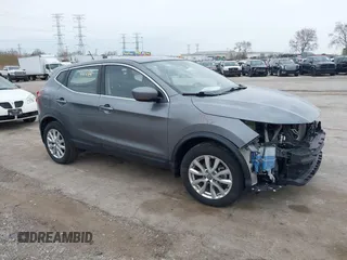 2021 Nissan Rogue S z VIN JN1BJ1AW1MW451751, wystawiony jako IAAI lot #42052428 z przebiegiem 70 437 mil mil oraz . Historia ofert i sprzedaży dostępna na DreamBid. Obrazek 1.