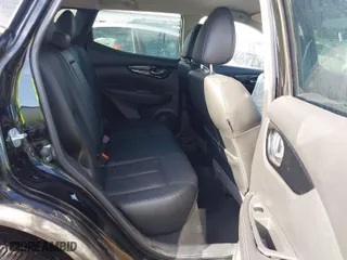 2017 Nissan Rogue Sport S with VIN JN1BJ1CP9HW029495, listed as a IAAI auction lot 41190830 with 83,063 mi miles. Bid and sale history available at carsss.com. Image 8.