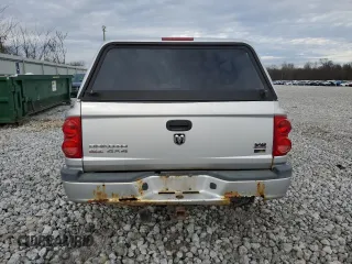 2007 Dodge Dakota SLT with VIN 1D7HW48P97S197684, listed as a Copart auction lot 86328944 with 122,969 mi miles and Salvage Title. Bid and sale history available at carsss.com. Image 6.