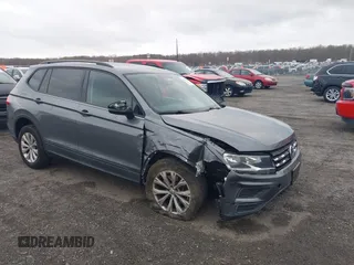 2019 Volkswagen Tiguan S with VIN 3VV0B7AX1KM046808, listed as a IAAI auction lot 41911225 with 62,972 mi miles and . Bid and sale history available at DreamBid. Image 1.