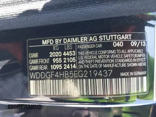 2014 Mercedes-Benz C 250 Sport z VIN WDDGF4HB5EG219437, wystawiony jako IAAI lot #41847571 z przebiegiem 104 981 mil mil oraz . Historia ofert i sprzedaży dostępna na DreamBid. Obrazek 9.