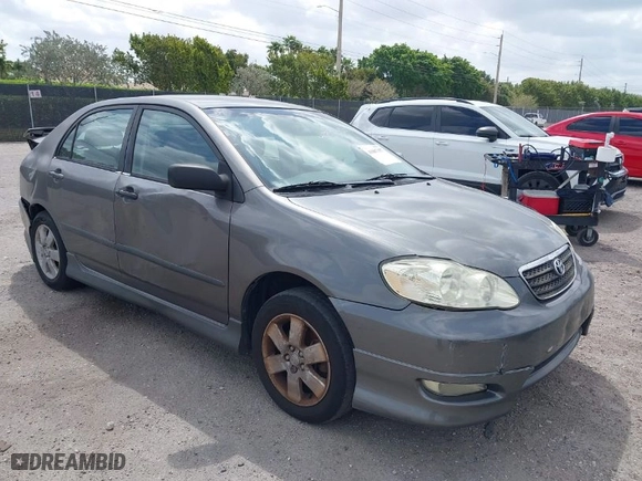2007 Toyota Corolla CE with VIN 1NXBR32EX7Z842769, listed as a IAAI auction lot 41887157 with 148,624 mi miles. Bid and sale history available at carsss.com. Image 1.