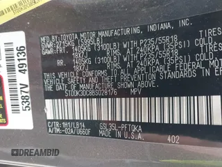 2011 Toyota Sienna XLE with VIN 5TDDK3DC8BS028176, listed as a IAAI auction lot 42592654 with 161,992 mi miles and . Bid and sale history available at DreamBid. Image 9.