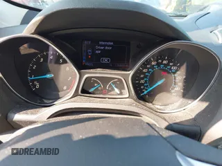 2013 Ford Escape SE с VIN 1FMCU9G99DUA84100, выставлен на аукционе IAAI как лот 42790738 с пробегом 130 641 миль миль и . История ставок и продаж доступна на DreamBid. Изображение 7.