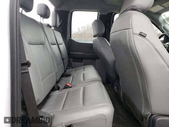 2023 Ford F-350 с VIN 1FT8X3BA3PEC79964, выставлен на аукционе Copart как лот 80507954 с пробегом 18 604 миль миль и Списание • Salvage title. История ставок и продаж доступна на DreamBid. Изображение 10.