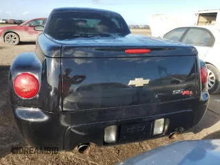 2005 Chevrolet SSR LS z VIN 1GCES14H95B121241, wystawiony jako Copart lot #78016114 z przebiegiem Nie podano mil oraz Nie do naprawy. Historia ofert i sprzedaży dostępna na DreamBid. Obrazek 6.
