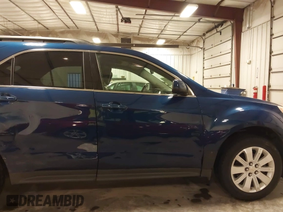 2010 Chevrolet Equinox LT w/2LT with VIN 2CNALPEW3A6230590, listed as a IAAI auction lot 41859309 with 114,429 mi miles. Bid and sale history available at carsss.com. Image 19.