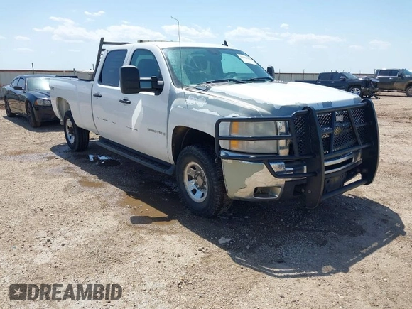 2009 Chevrolet Silverado 3500HD with VIN 1GBHK83699F159061, listed as a IAAI auction lot 41982560 with 352,309 mi miles and . Bid and sale history available at DreamBid. Image 1.