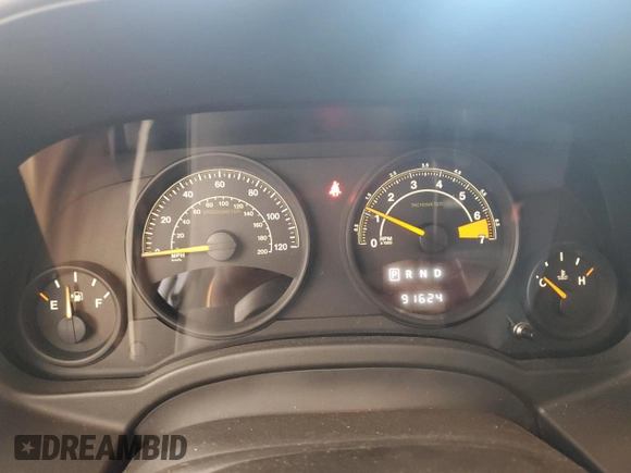 2014 Jeep Patriot Latitude with VIN 1C4NJRFB2ED734624, listed as a Copart auction lot 60675175 with 91,624 mi miles and Salvage title. Bid and sale history available at DreamBid. Image 9.