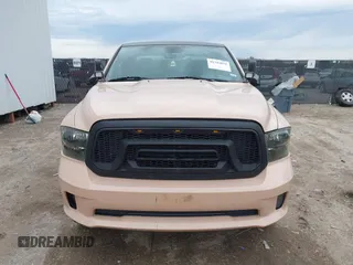 2015 Ram 1500 Express z VIN 1C6RR6KT6FS654450, wystawiony jako IAAI lot #41342835 z przebiegiem 147 336 mil mil oraz . Historia ofert i sprzedaży dostępna na DreamBid. Obrazek 12.