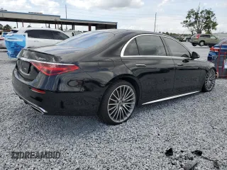 2023 Mercedes-Benz S 500 z VIN W1K6G6DB7PA208777, wystawiony jako Copart lot #51942145 z przebiegiem 93 158 mil mil oraz Szkody całkowita. Historia ofert i sprzedaży dostępna na DreamBid. Obrazek 3.
