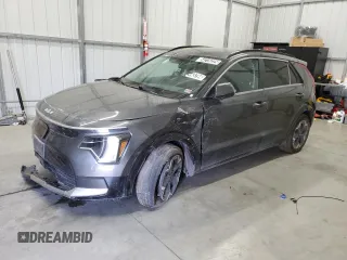 2023 Kia Niro EV Wind with VIN KNDCR3L10P5073424, listed as a Copart auction lot 54215225 with 21,541 mi miles and Clean Title. Bid and sale history available at carsss.com. Image 1.