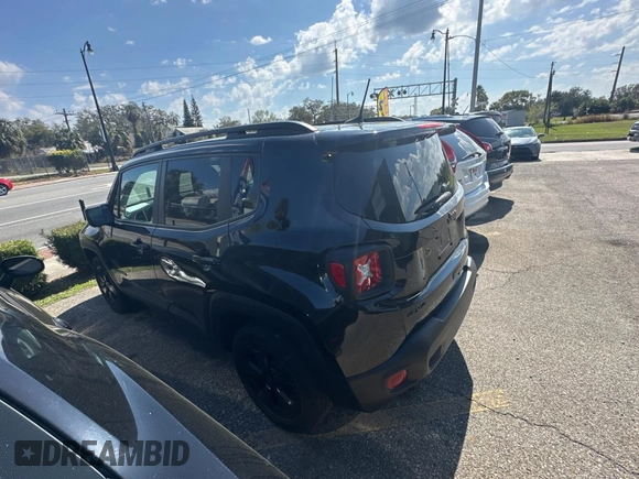 2021 Jeep Renegade Sport with VIN ZACNJDAB5MPN08584, listed as a Copart auction lot 45045155 with 52,840 mi miles and Clean title. Bid and sale history available at DreamBid. Image 3.