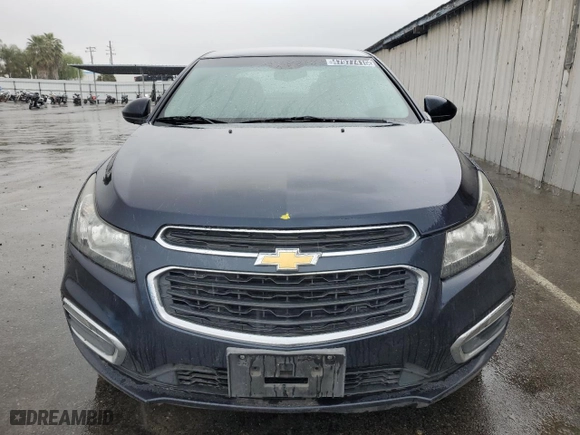 2016 Chevrolet Cruze Limited LT with VIN 1G1PE5SB2G7131467, listed as a Copart auction lot 47977415 with 112,069 mi miles and Clean Title. Bid and sale history available at carsss.com. Image 5.