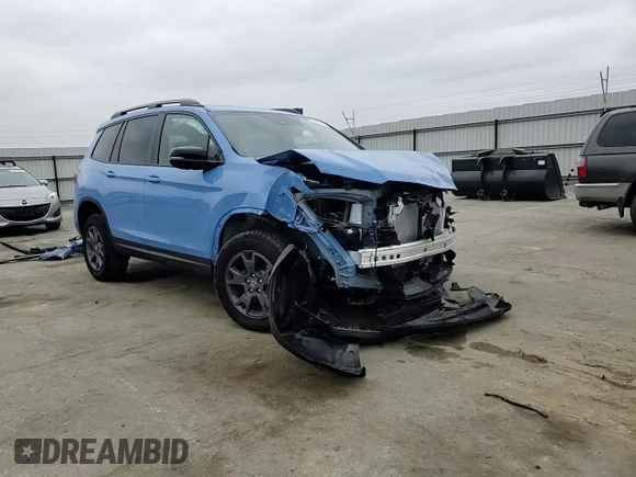 2025 Honda Passport TrailSport z VIN 5FNYF8H65SB002839, wystawiony jako Copart lot #52984215 z przebiegiem 469 mil mil oraz Szkoda całkowita • Salvage title. Historia ofert i sprzedaży dostępna na DreamBid. Obrazek 11.