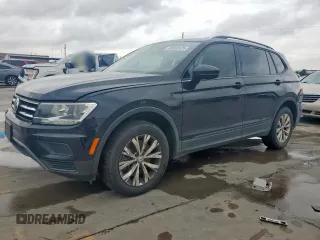 2020 Volkswagen Tiguan S z VIN 3VV1B7AX1LM180885, wystawiony jako Copart lot #60566125 z przebiegiem 59 276 mil mil oraz Szkoda całkowita • Salvage title. Historia ofert i sprzedaży dostępna na DreamBid. Obrazek 1.