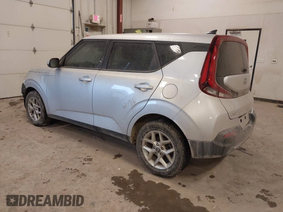 2020 Kia Soul LX with VIN KNDJ23AU1L7732263, listed as a IAAI auction lot 41144527 with 34,856 mi miles. Bid and sale history available at carsss.com. Image 3.