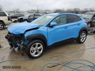 2022 Hyundai Kona SEL with VIN KM8K62AB0NU761786, listed as a Copart auction lot 84078254 with NaN miles and Salvage Title. Bid and sale history available at carsss.com. Image 1.