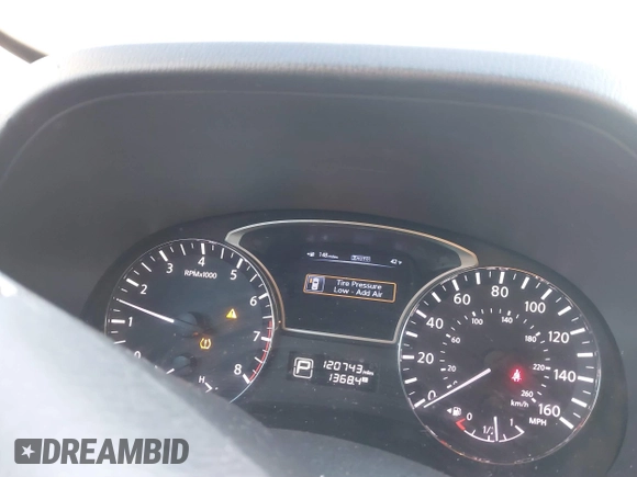 2013 Nissan Pathfinder SV with VIN 5N1AR2MM0DC638476, listed as a IAAI auction lot 41413391 with 120,743 mi miles. Bid and sale history available at carsss.com. Image 7.