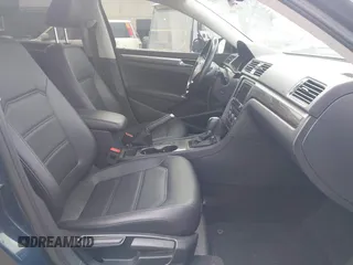 2018 Volkswagen Passat 2.0T SE with VIN 1VWBA7A30JC003243, listed as a IAAI auction lot 41895405 with 99,210 mi miles. Bid and sale history available at carsss.com. Image 5.