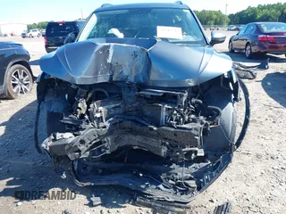 2018 Volkswagen Tiguan SEL with VIN 3VV2B7AX8JM088223, listed as a IAAI auction lot 42547747 with 105,423 mi miles and . Bid and sale history available at DreamBid. Image 6.