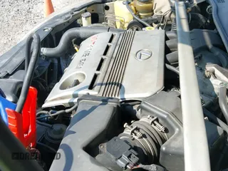 2002 Lexus ES 300 z VIN JTHBF30G220025988, wystawiony jako IAAI lot #42916327 z przebiegiem 225 404 mil mil oraz . Historia ofert i sprzedaży dostępna na DreamBid. Obrazek 17.