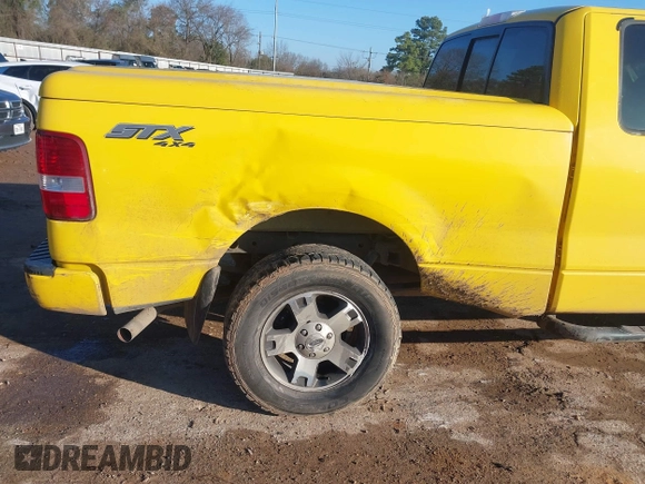 2004 Ford F-150 STX with VIN 1FTRX14W54KD56087, listed as a IAAI auction lot 41652019 with 268,156 mi miles and . Bid and sale history available at DreamBid. Image 12.