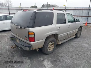 2005 GMC Yukon SLE with VIN 1GKEC13V25R125616, listed as a IAAI auction lot 41472406 with 1 mi miles. Bid and sale history available at carsss.com. Image 4.