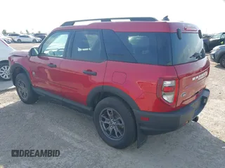 2021 Ford Bronco Sport Big Bend z VIN 3FMCR9B61MRA57270, wystawiony jako IAAI lot #42028468 z przebiegiem Nie podano mil oraz . Historia ofert i sprzedaży dostępna na DreamBid. Obrazek 3.